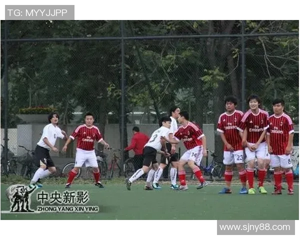 明哲足球社：团结拼搏共创辉煌的青春足球梦想之旅